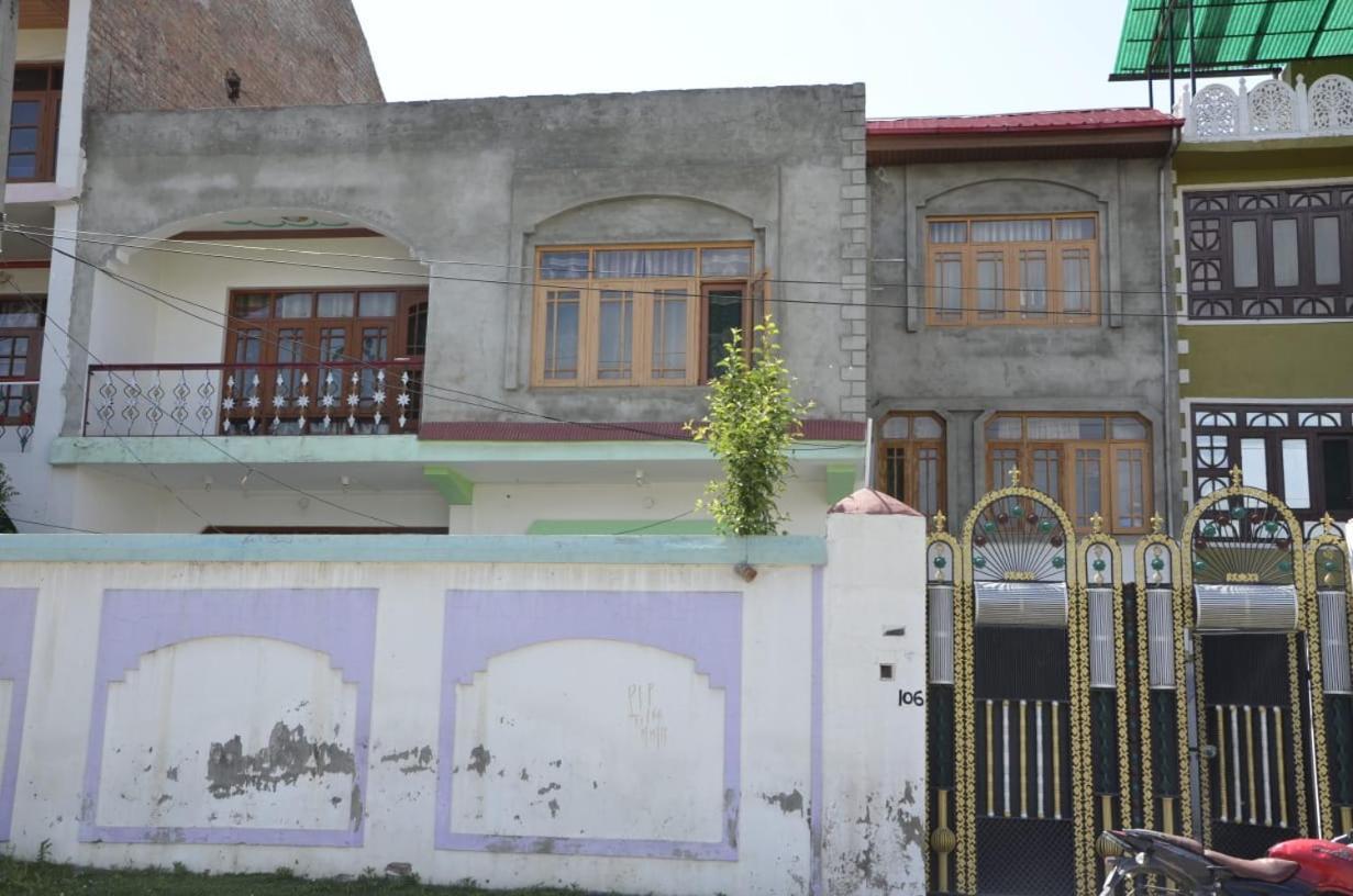 Bed and Breakfast Mir Manzil Srīnagar Exteriér fotografie